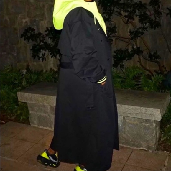 Hoodie trench coat - Picture 4 of 5